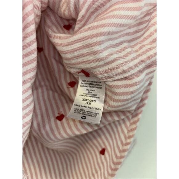 Time & Tru Women's Top Sz 3XL 22 Button Front Embroidered Heart Ruffle‎ Collar - Picture 4 of 5